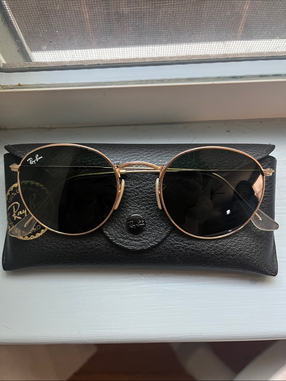 Ray-Ban Gold Round Sunglasses